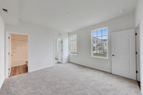 Tiny photo for 999 Celebration Drive, Aurora, IL 60504 (MLS # 12621806)