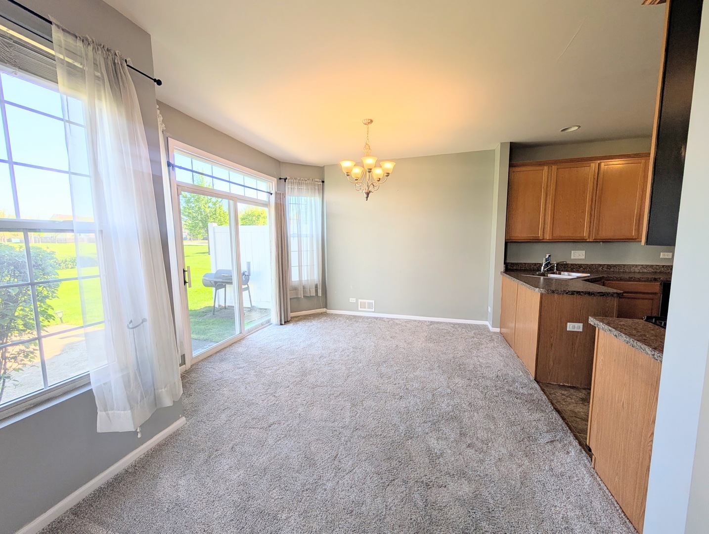 1014 HERON Circle