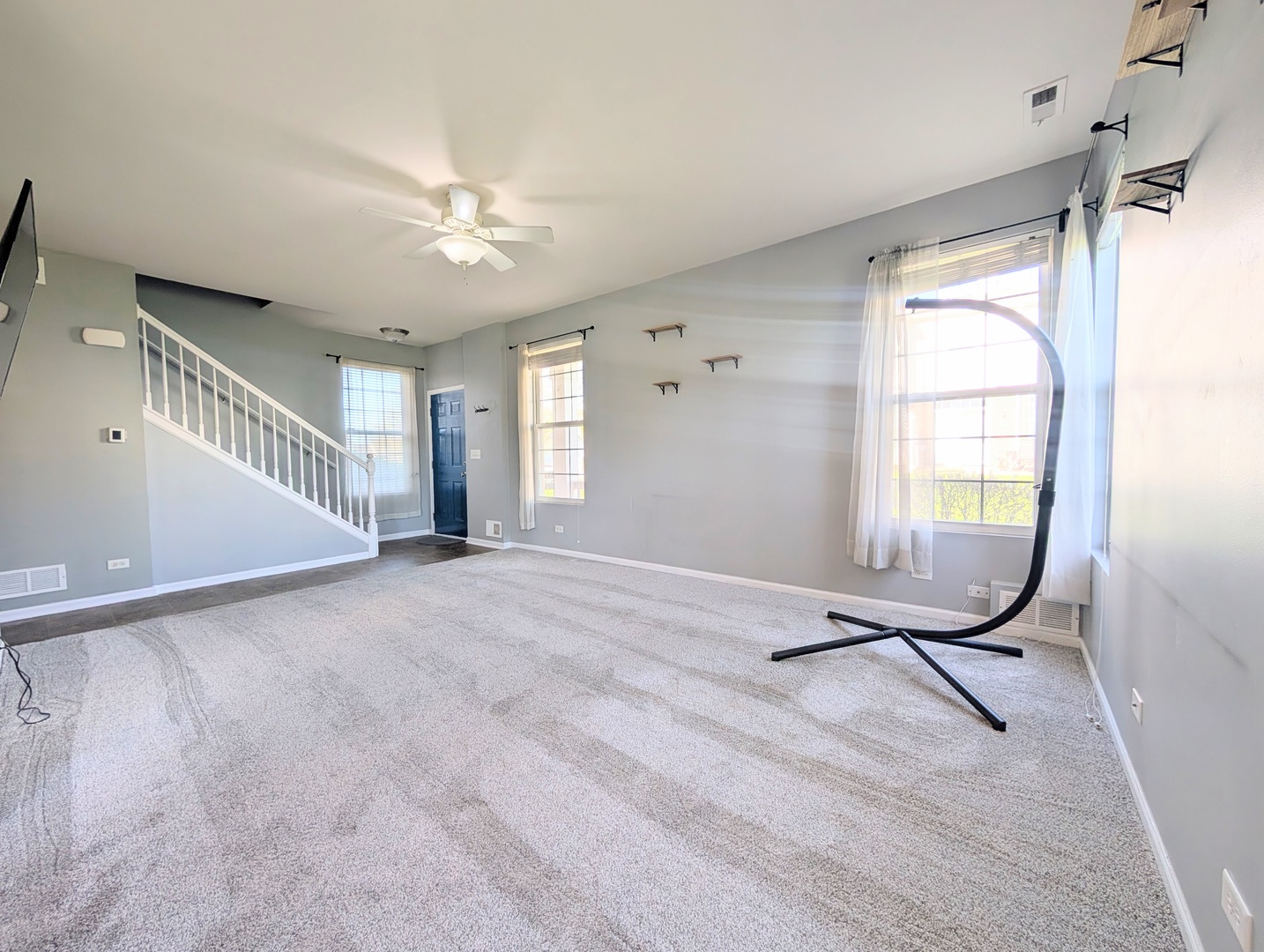 1014 HERON Circle
