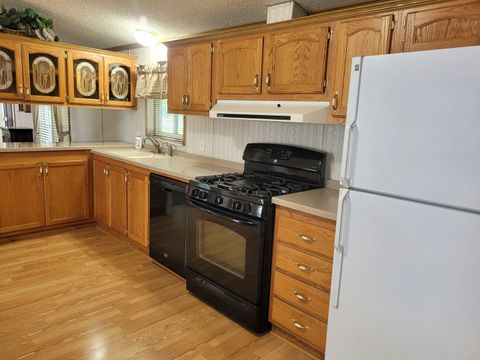 Tiny photo for 2916 S 13th Street, Mt Vernon, IL 62864 (MLS # 12640743)