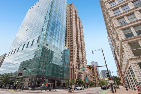 Photo of 1111 S Wabash Avenue #2601, Chicago, IL 60605 (MLS # 12649135)