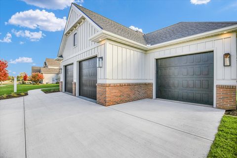 Tiny photo for 2709 Castlerock Drive, Urbana, IL 61802 (MLS # 12589845)