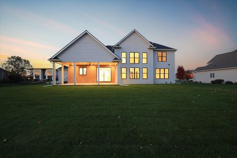 Tiny photo for 2709 Castlerock Drive, Urbana, IL 61802 (MLS # 12589845)