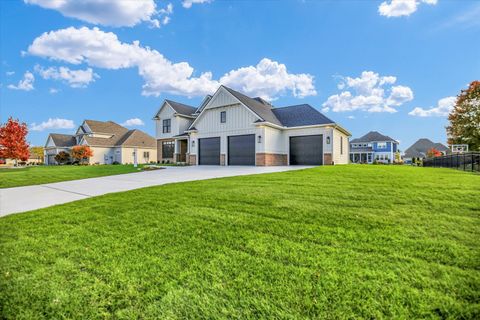 Tiny photo for 2709 Castlerock Drive, Urbana, IL 61802 (MLS # 12589845)