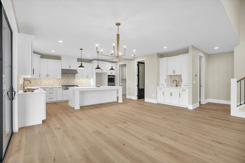 Tiny photo for 2709 Castlerock Drive, Urbana, IL 61802 (MLS # 12589845)