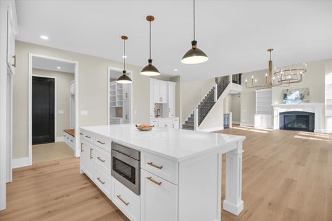 Tiny photo for 2709 Castlerock Drive, Urbana, IL 61802 (MLS # 12589845)