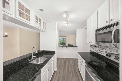 Tiny photo for 214 Glengarry Drive #201, Bloomingdale, IL 60108 (MLS # 12797446)