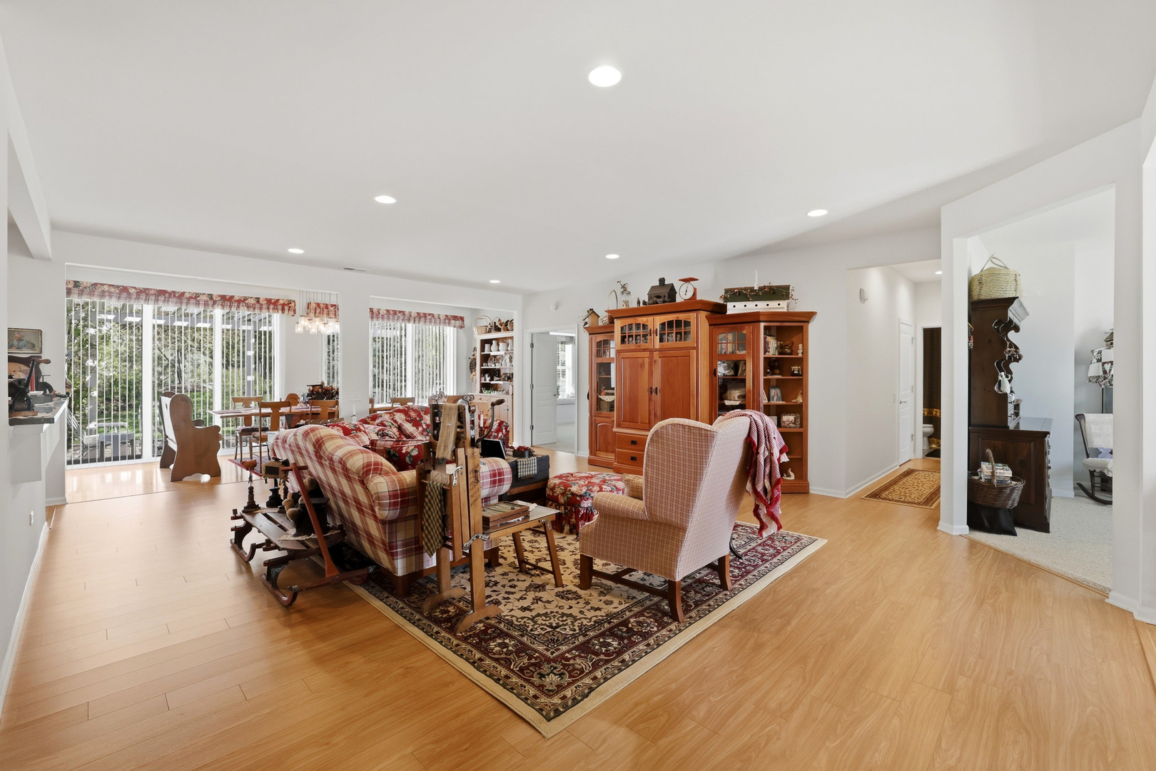 Properties 2 13410 Abbington Drive