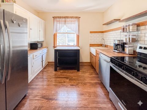 Tiny photo for 2719 Euclid Avenue, Berwyn, IL 60402 (MLS # 12644366)