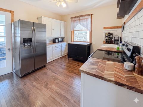 Tiny photo for 2719 Euclid Avenue, Berwyn, IL 60402 (MLS # 12644366)