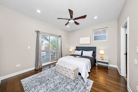 Tiny photo for 450 E Bowen Avenue #1E, Chicago, IL 60653 (MLS # 12470087)