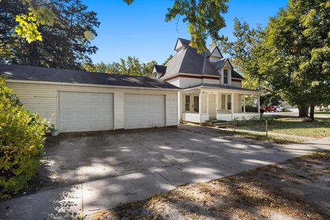 A home in Fairbury