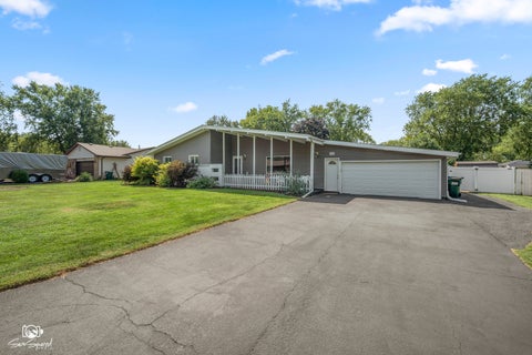 Tiny photo for 856 N Western Hills Drive, Kankakee, IL 60901 (MLS # 12750462)