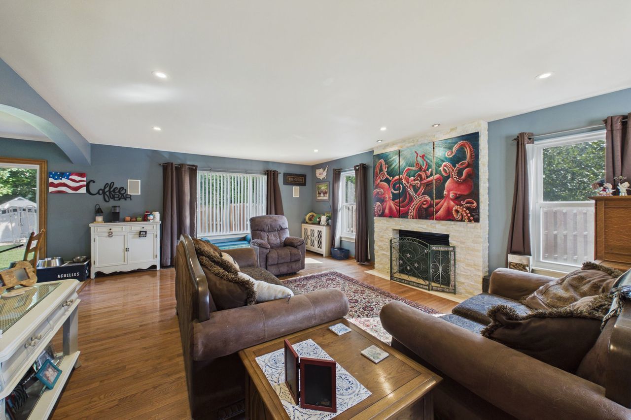 1306 Kathleen Court