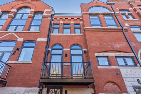 Tiny photo for 505 W Elm Street #1, Chicago, IL 60610 (MLS # 12599704)