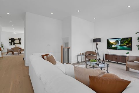 Tiny photo for 505 W Elm Street #1, Chicago, IL 60610 (MLS # 12599704)