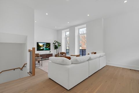 Tiny photo for 505 W Elm Street #1, Chicago, IL 60610 (MLS # 12599704)