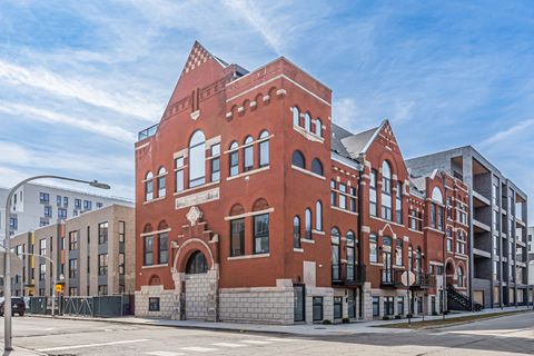 Tiny photo for 505 W Elm Street #1, Chicago, IL 60610 (MLS # 12599704)