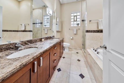 Tiny photo for 2626 N Lincoln Avenue #303, Chicago, IL 60614 (MLS # 12752169)