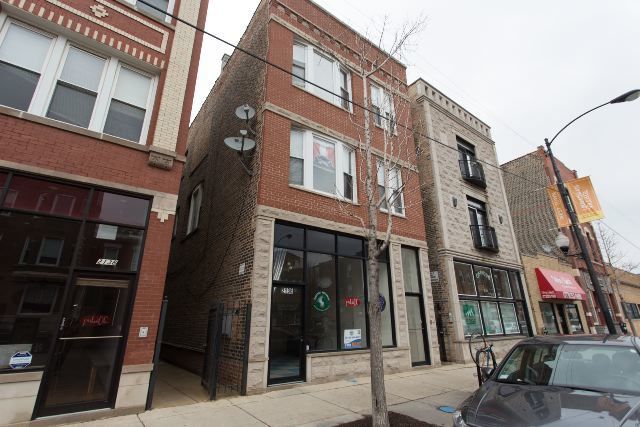 2138 W Chicago Avenue 2F