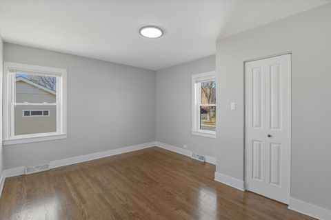 Tiny photo for 5400 S Nashville Avenue, Chicago, IL 60638 (MLS # 12573440)
