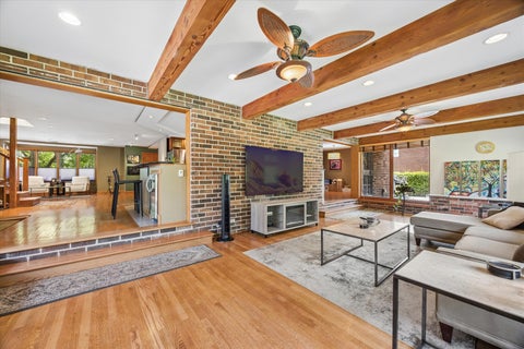 Tiny photo for 204 E 32ND Street, Chicago, IL 60616 (MLS # 12714208)