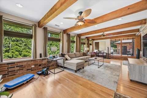 Tiny photo for 204 E 32ND Street, Chicago, IL 60616 (MLS # 12714208)