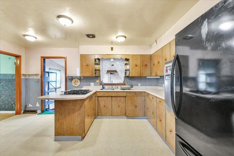 Tiny photo for 10 Park Lawn Street, Paxton, IL 60957 (MLS # 12398250)