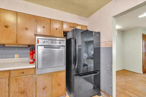 Tiny photo for 10 Park Lawn Street, Paxton, IL 60957 (MLS # 12398250)