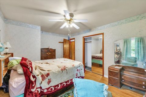 Tiny photo for 10 Park Lawn Street, Paxton, IL 60957 (MLS # 12398250)