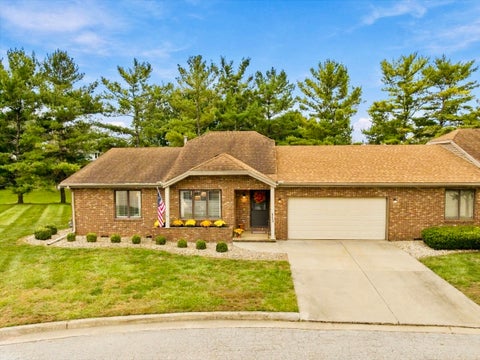 Tiny photo for 113 Manor Circle, Bloomington, IL 61704 (MLS # 12771374)