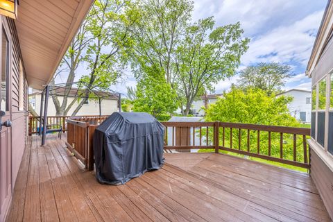 Tiny photo for 1410 W Jo Ann Lane, Addison, IL 60101 (MLS # 12643551)