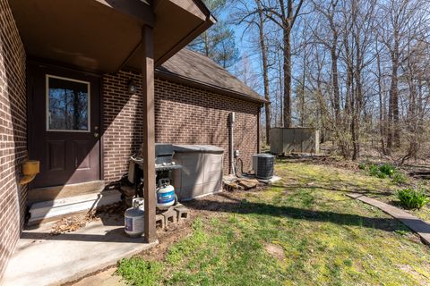 Tiny photo for 166 Union Grove Road, Carbondale, IL 62901 (MLS # 12588618)