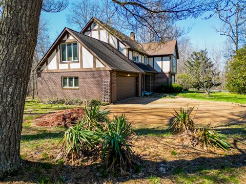 Tiny photo for 166 Union Grove Road, Carbondale, IL 62901 (MLS # 12588618)