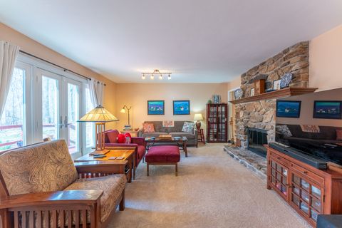 Tiny photo for 166 Union Grove Road, Carbondale, IL 62901 (MLS # 12588618)