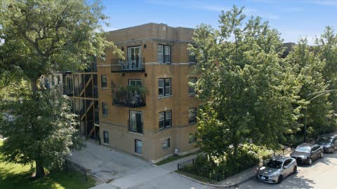 Tiny photo for 1221 W Greenleaf Avenue #3S, Chicago, IL 60626 (MLS # 12725213)