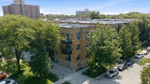 Tiny photo for 1221 W Greenleaf Avenue #3S, Chicago, IL 60626 (MLS # 12725213)