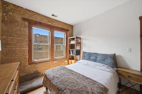 Tiny photo for 1221 W Greenleaf Avenue #3S, Chicago, IL 60626 (MLS # 12725213)