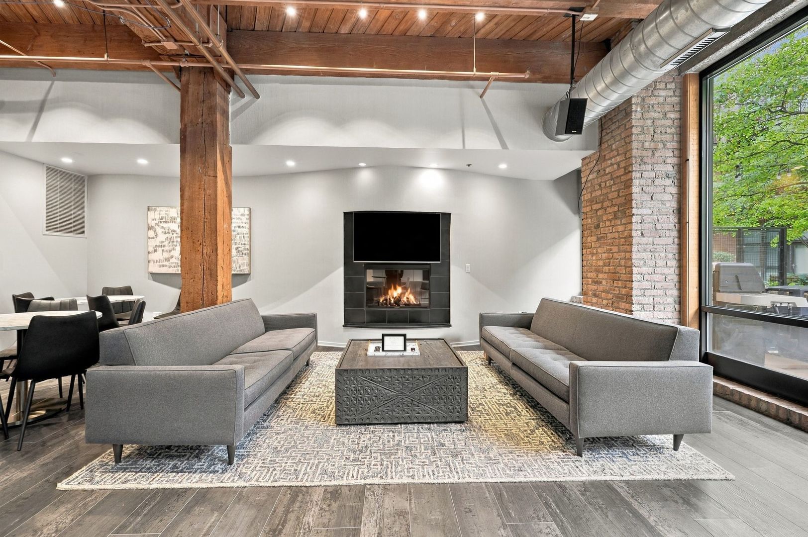 1040 W ADAMS Street 268 - Photo 4