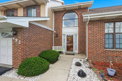 Photo of 492 Victoria Lane #0, Wood Dale, IL 60191 (MLS # 12614386)