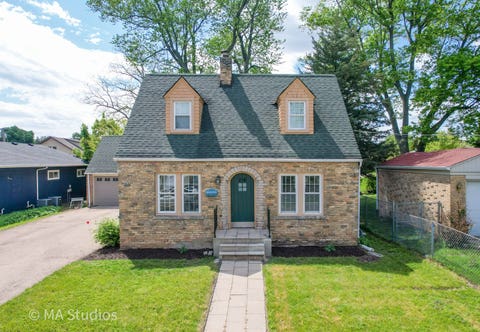 Photo of 216 Wilcox Avenue, Elgin, IL 60123 (MLS # 12643650)