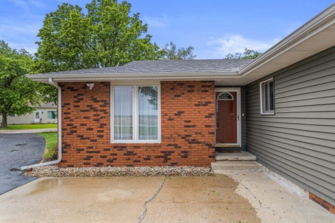 Tiny photo for 405 N First Street, Fisher, IL 61843 (MLS # 12635998)