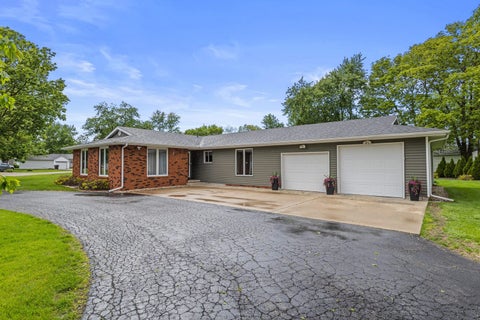 Tiny photo for 405 N First Street, Fisher, IL 61843 (MLS # 12635998)