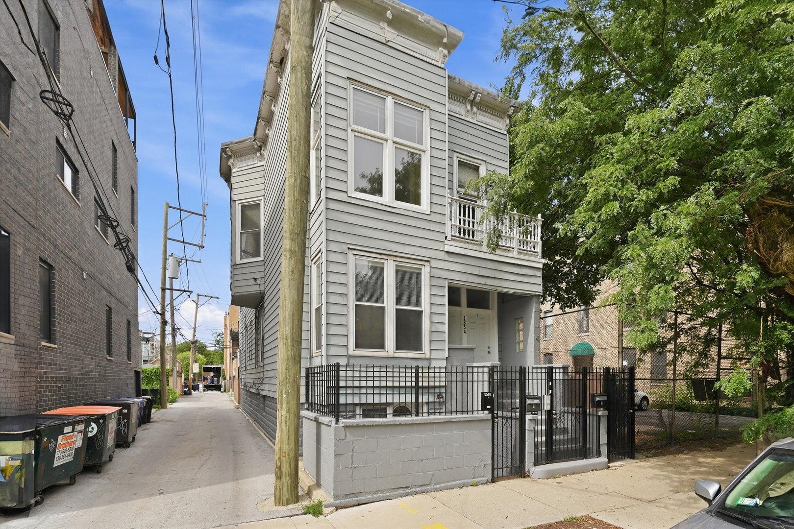 1354 W Ohio Street