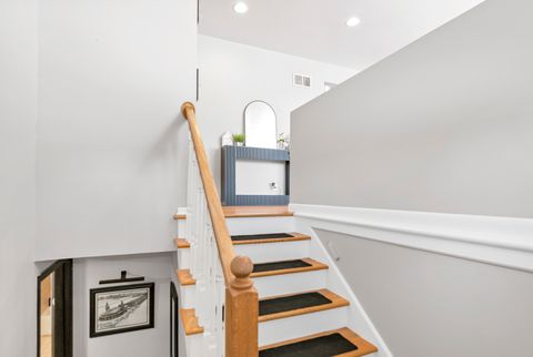 Tiny photo for 1809 Maplewood Court, Lindenhurst, IL 60046 (MLS # 12571021)