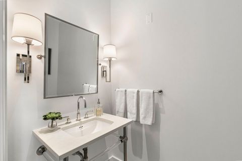 Tiny photo for 118 E Erie Street #25D, Chicago, IL 60611 (MLS # 12585918)