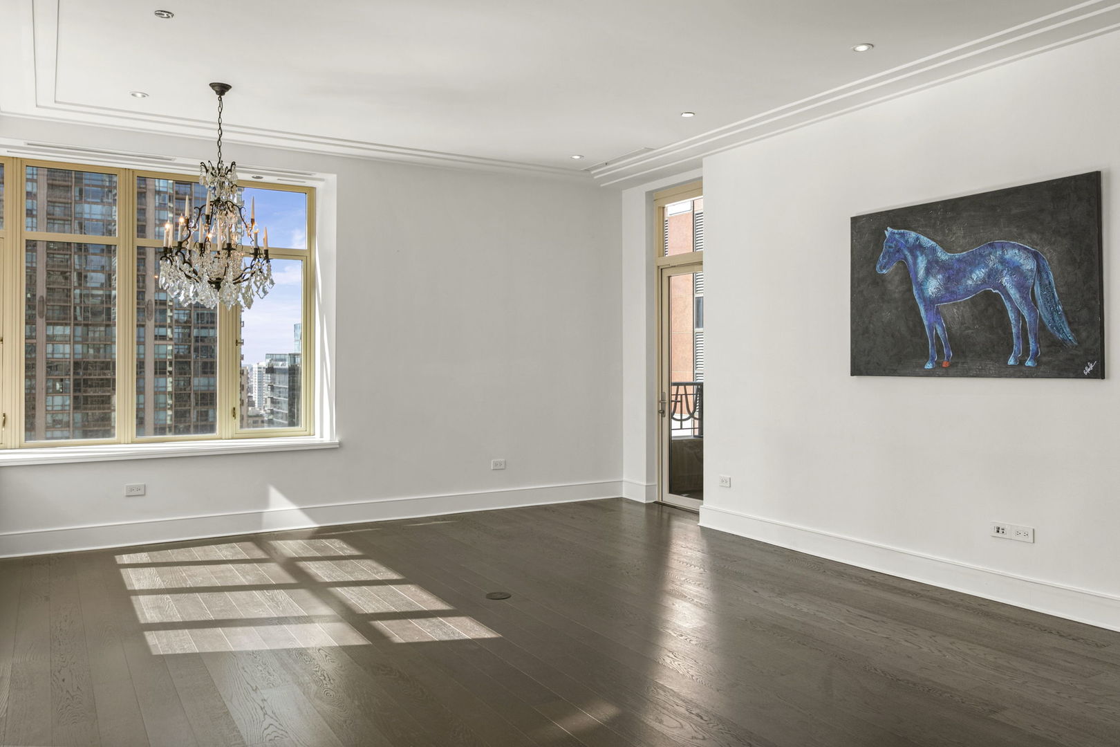 118 E Erie Street 25D