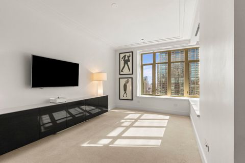 Tiny photo for 118 E Erie Street #25D, Chicago, IL 60611 (MLS # 12585918)