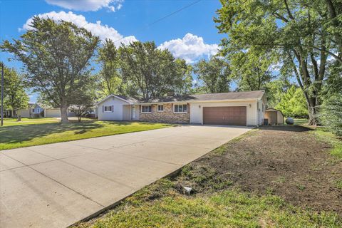Tiny photo for 57 Mary Lane, Champaign, IL 61822 (MLS # 12463789)