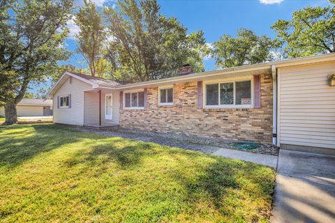 Tiny photo for 57 Mary Lane, Champaign, IL 61822 (MLS # 12463789)